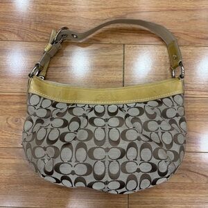 coach pleated signature canvas hobo soho shoulder bag